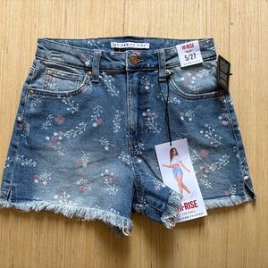 Celebrity Pink Blue Floral Denim Frayed Hem High Rise Shorts 5/27 Coquette Girl